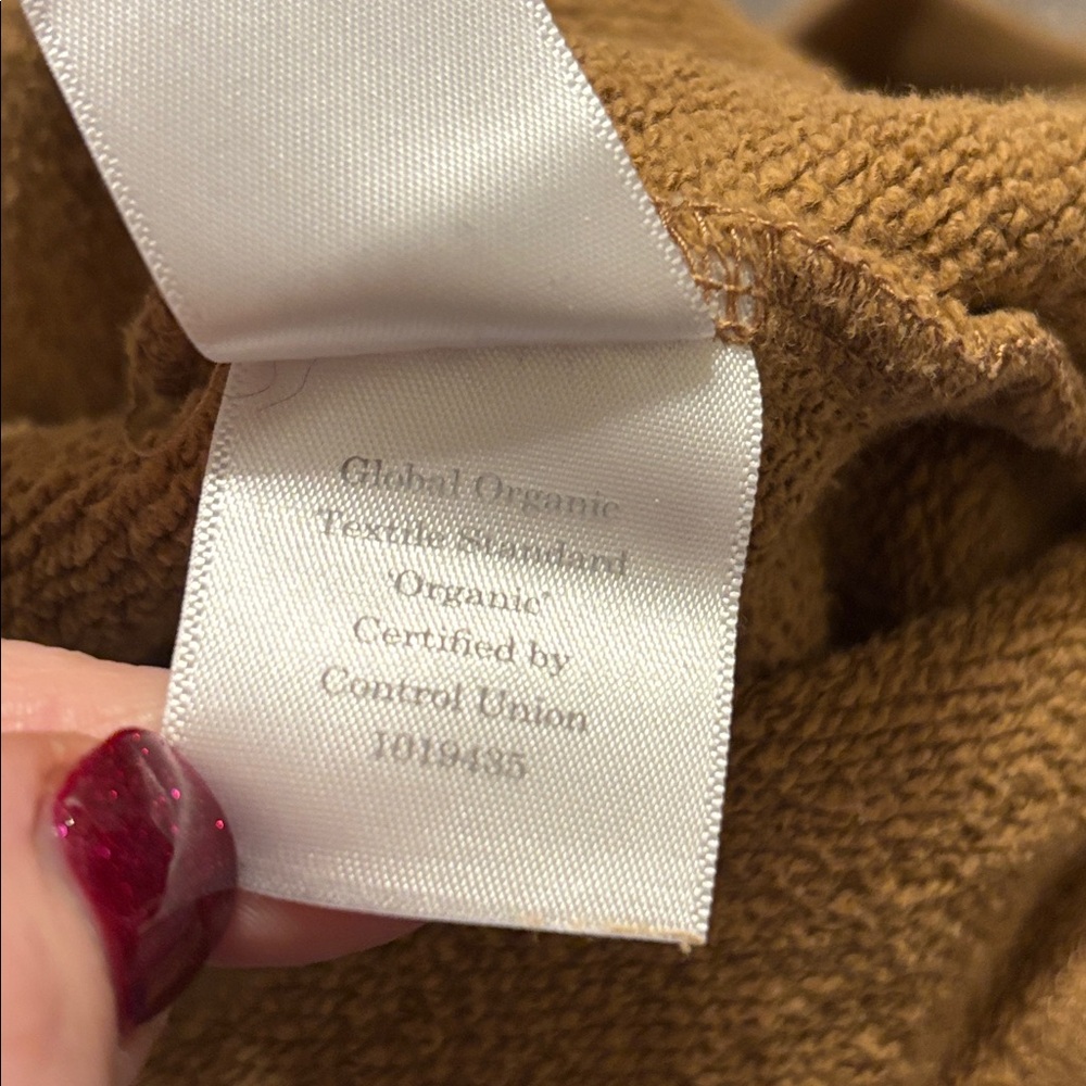 Everlane Organic Cotton Crew Neck Kangaroo Pocket Sweater - Picture 5 of 7